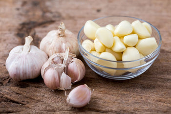 Fresh Peeled Garlic By Pack - Papaya Express